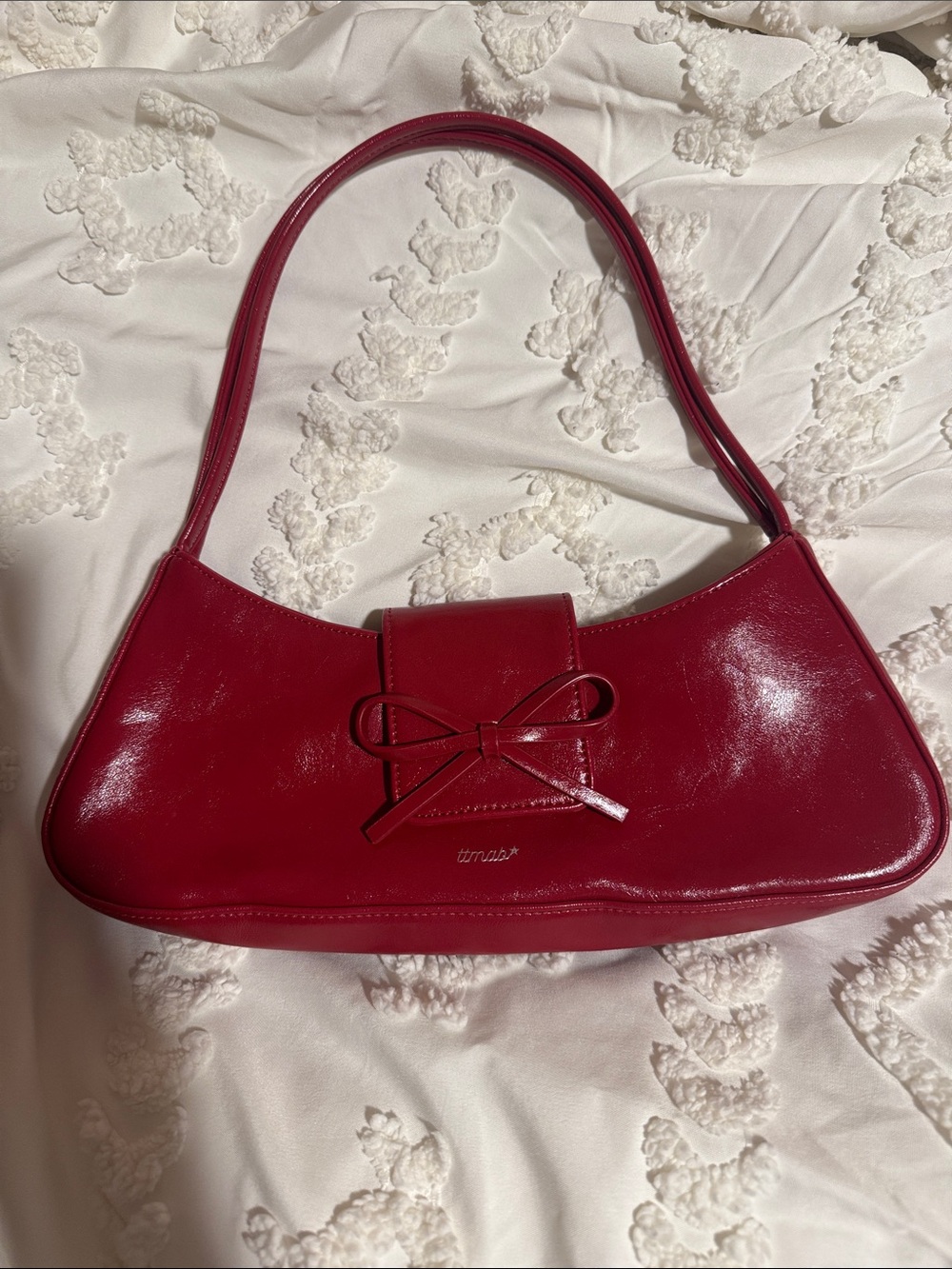 Glossy Red Patent Shoulder Bag with Decorative Bow